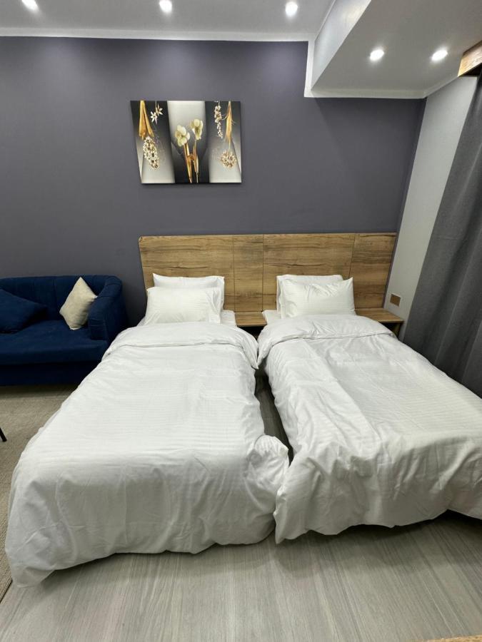 Blue Rose Hotel Al Amarat Экстерьер фото